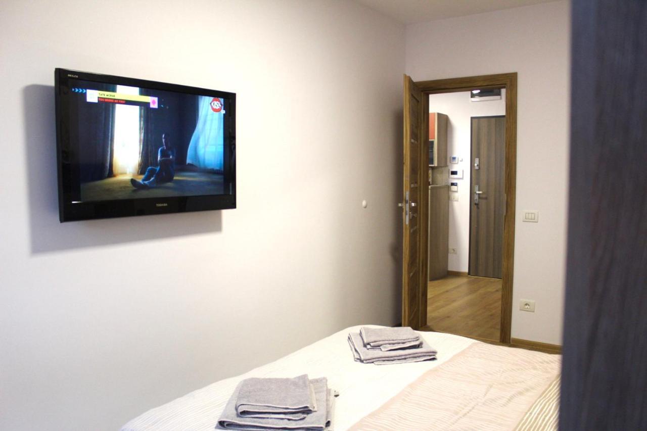 Apartman Sarah Apartment Oradea Ngoại thất bức ảnh
